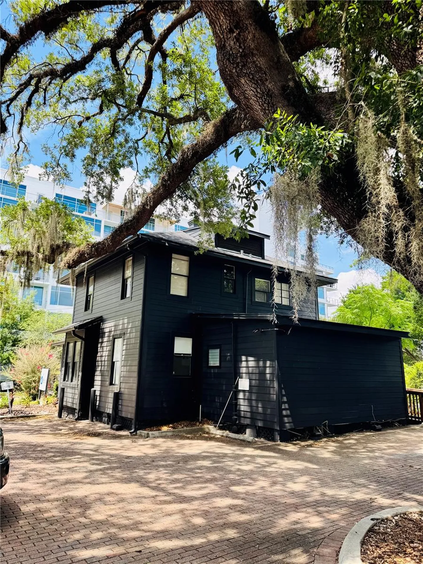516 E Jackson Street Orlando FL 32801