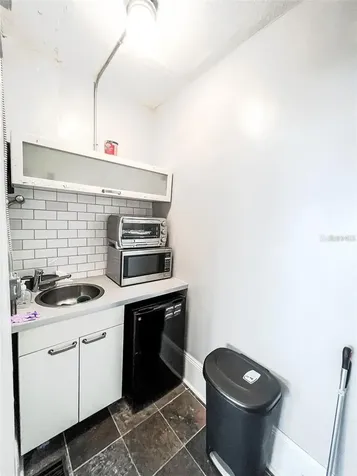 516 E Jackson Street Orlando FL 32801
