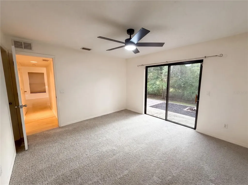 1542 April Avenue Deltona FL 32725
