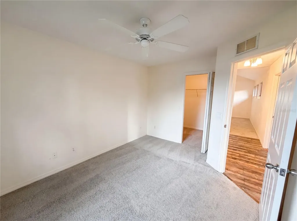 1542 April Avenue Deltona FL 32725