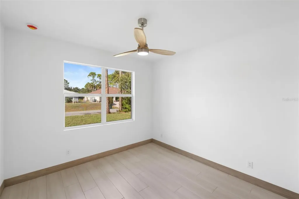 2719 Thomas Lane North Port FL 34286