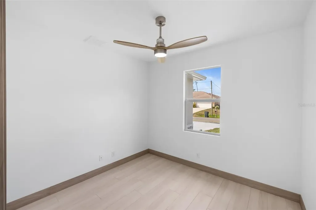 2719 Thomas Lane North Port FL 34286
