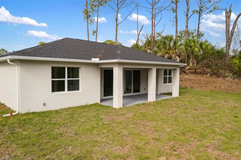 2719 Thomas Lane North Port FL 34286