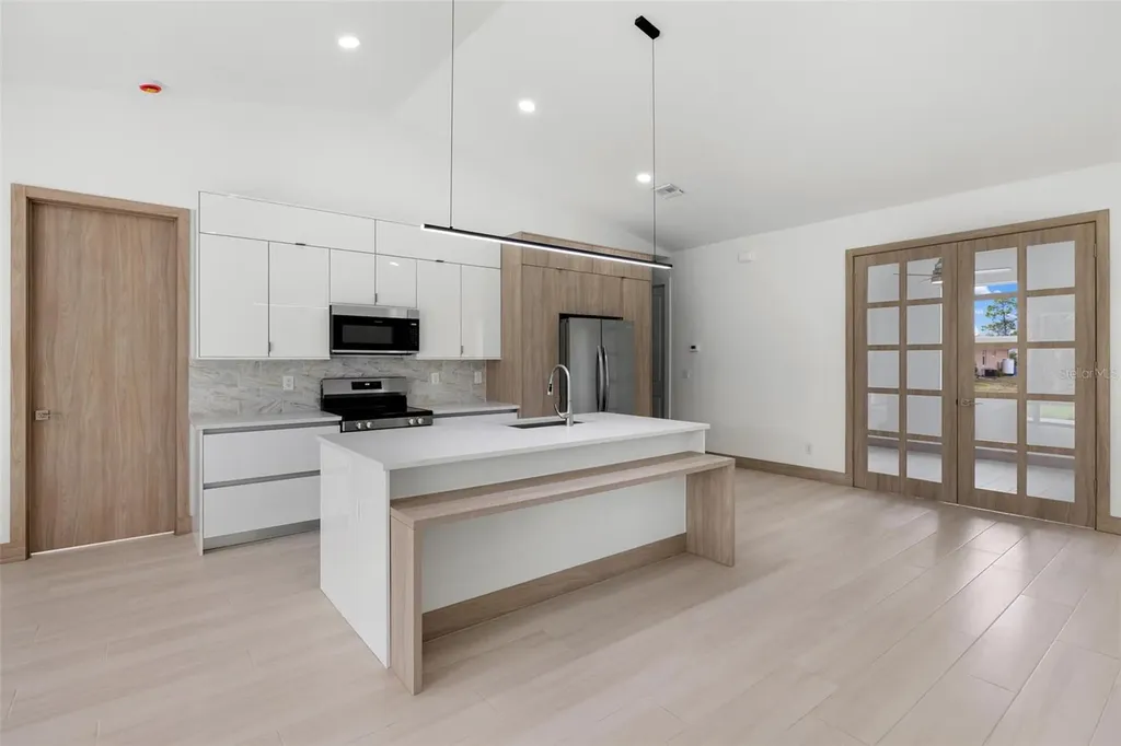 2719 Thomas Lane North Port FL 34286