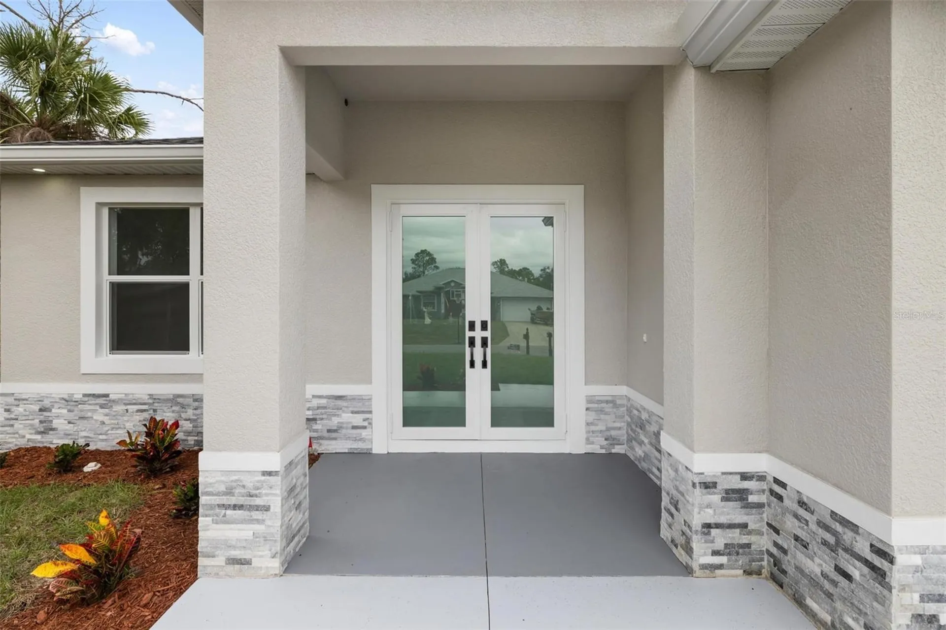2719 Thomas Lane North Port FL 34286
