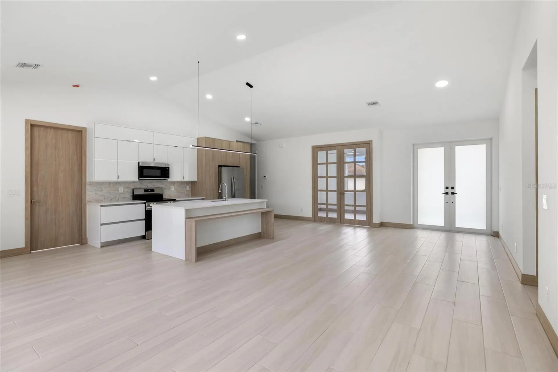 2719 Thomas Lane North Port FL 34286