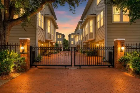 3315 W De Leon Street Tampa FL 33609