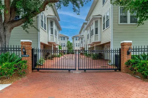 3315 W De Leon Street Tampa FL 33609