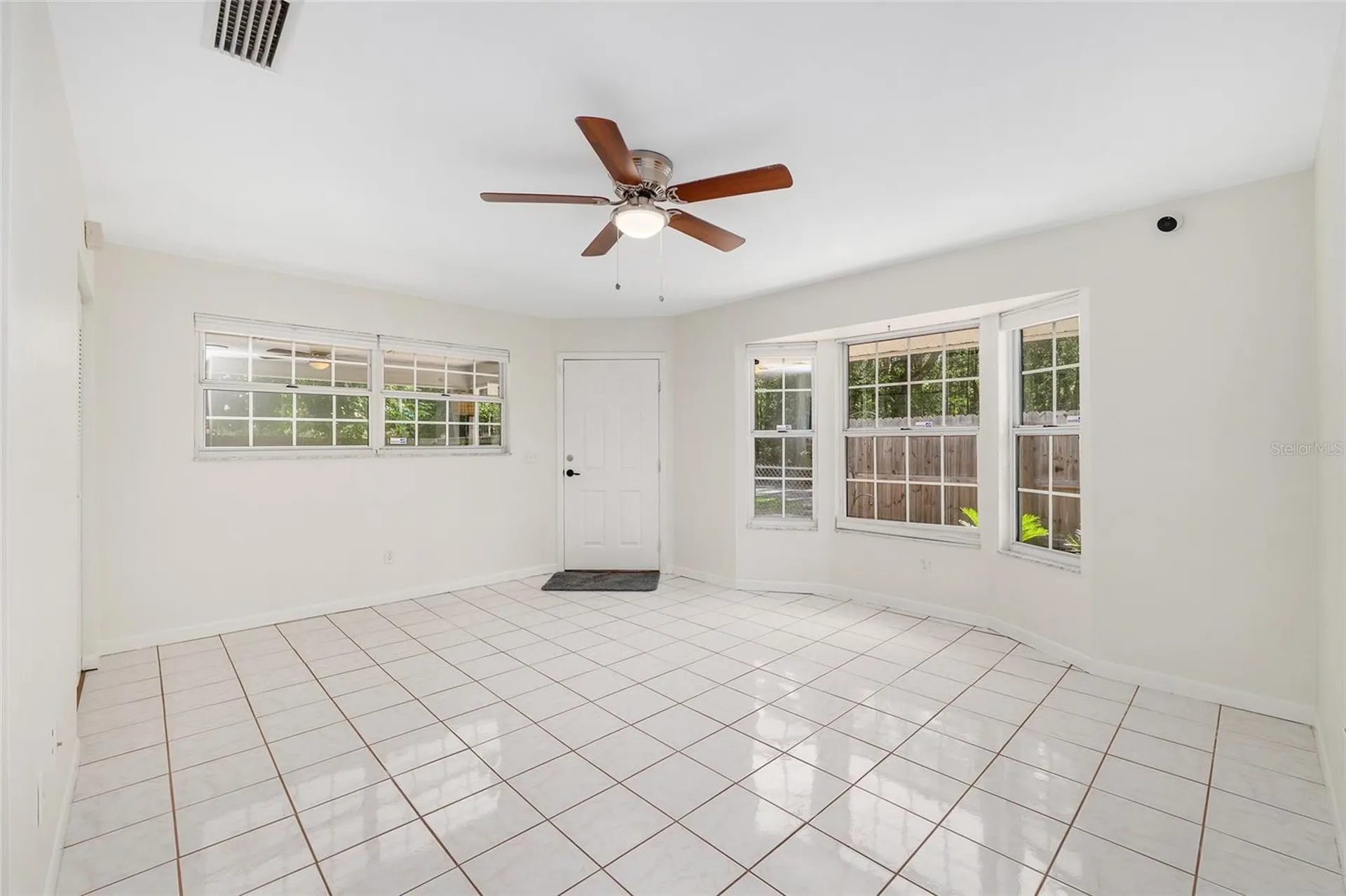 2080 NW 2nd Street Gainesville FL 32609