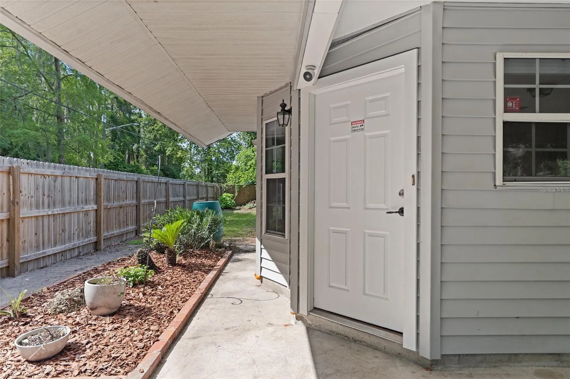 2080 NW 2nd Street Gainesville FL 32609