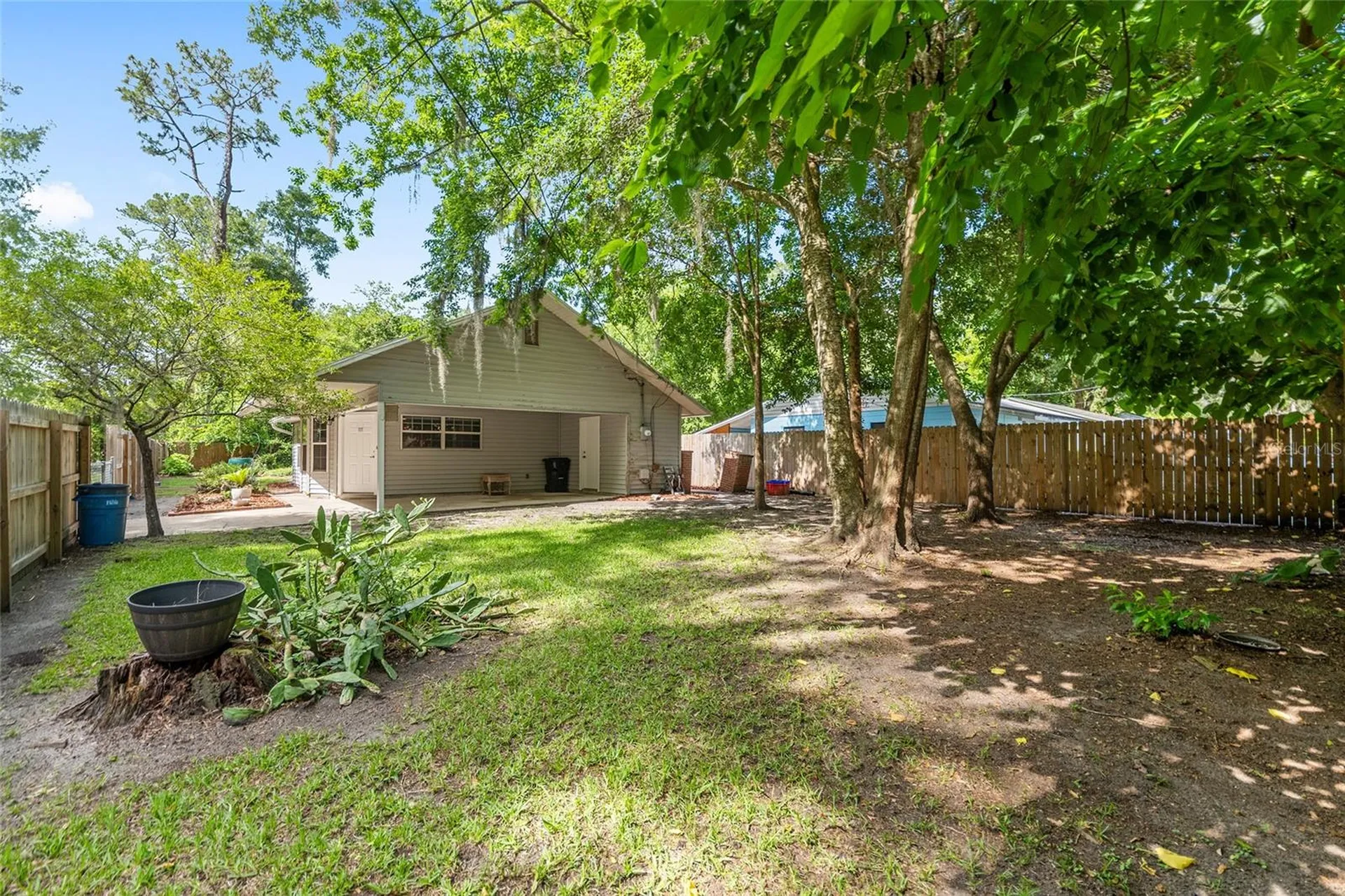2080 NW 2nd Street Gainesville FL 32609