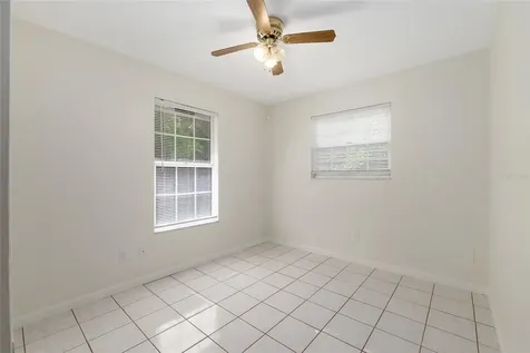 2080 NW 2nd Street Gainesville FL 32609