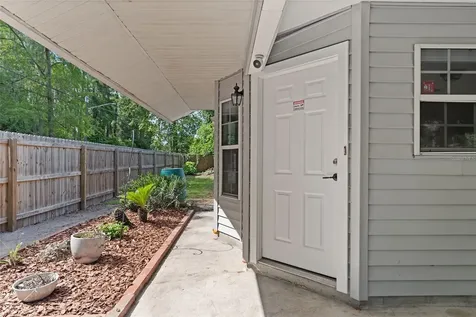 2080 NW 2nd Street Gainesville FL 32609