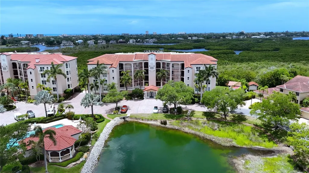 5420 Eagles Point Circle Sarasota FL 34231