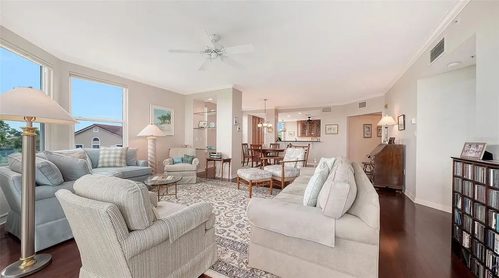 5420 Eagles Point Circle Sarasota FL 34231