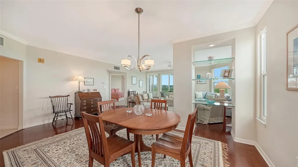 5420 Eagles Point Circle Sarasota FL 34231