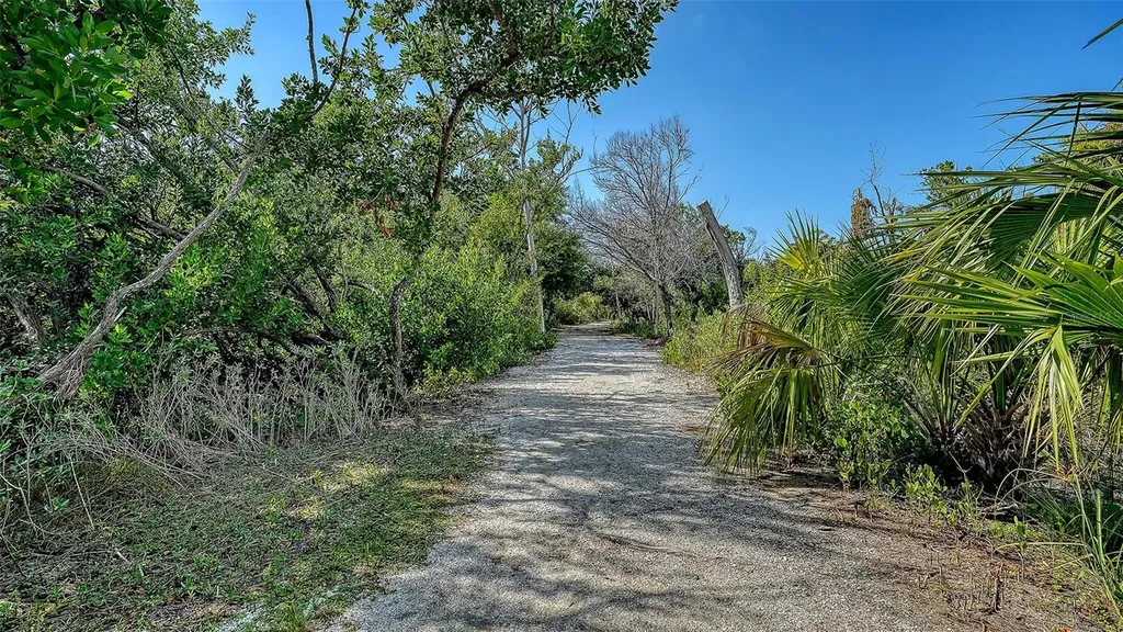 5420 Eagles Point Circle Sarasota FL 34231