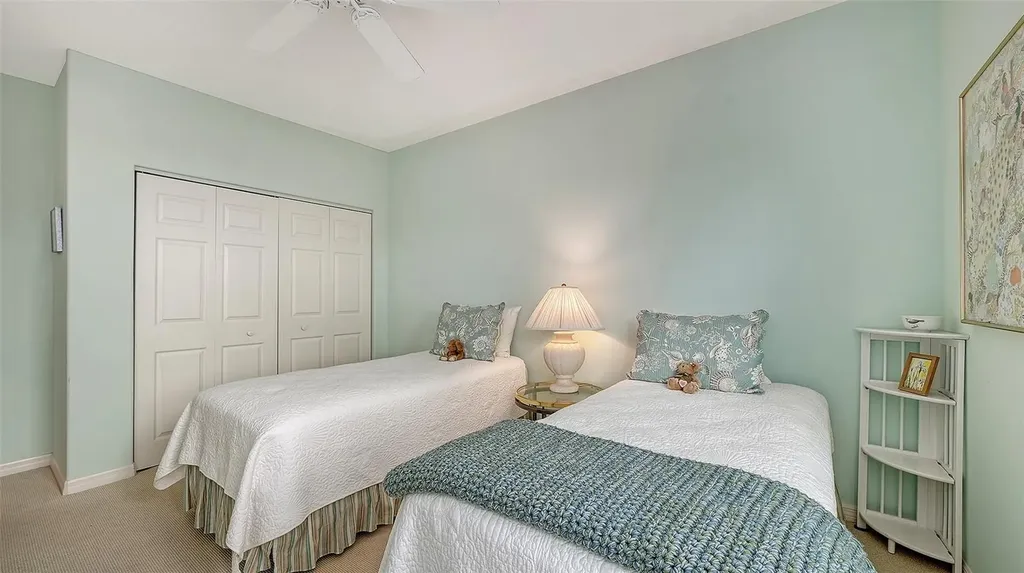 5420 Eagles Point Circle Sarasota FL 34231