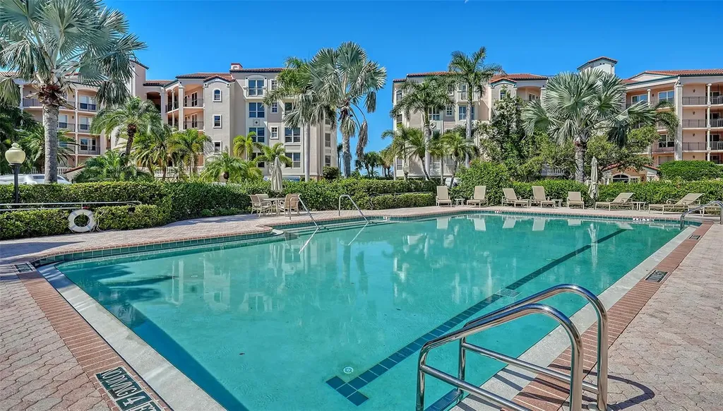 5420 Eagles Point Circle Sarasota FL 34231