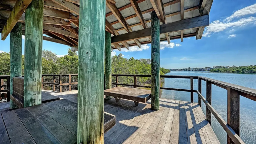 5420 Eagles Point Circle Sarasota FL 34231