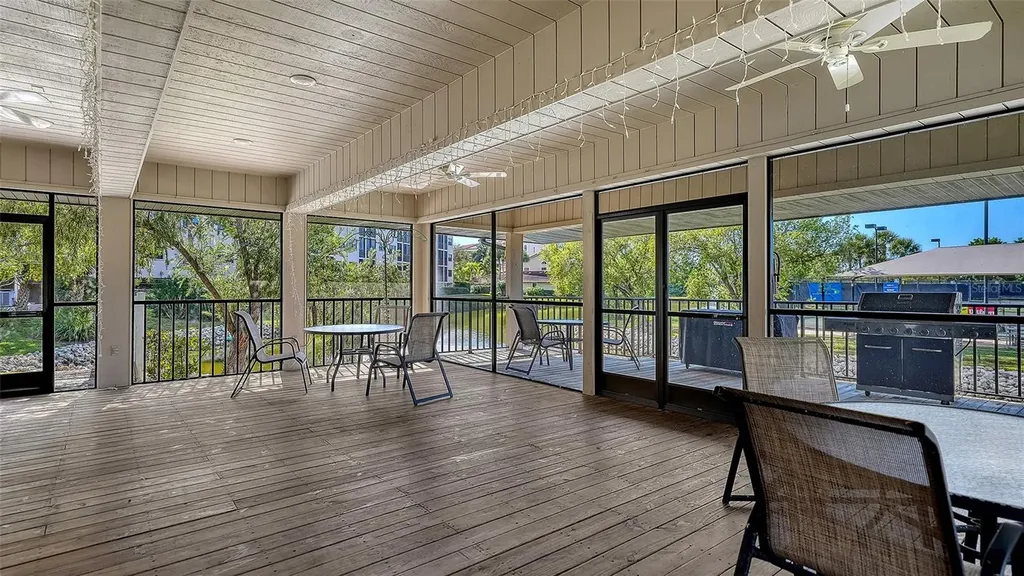 5420 Eagles Point Circle Sarasota FL 34231