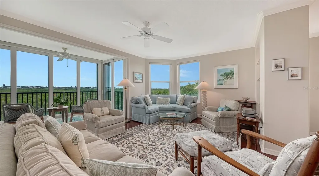 5420 Eagles Point Circle Sarasota FL 34231