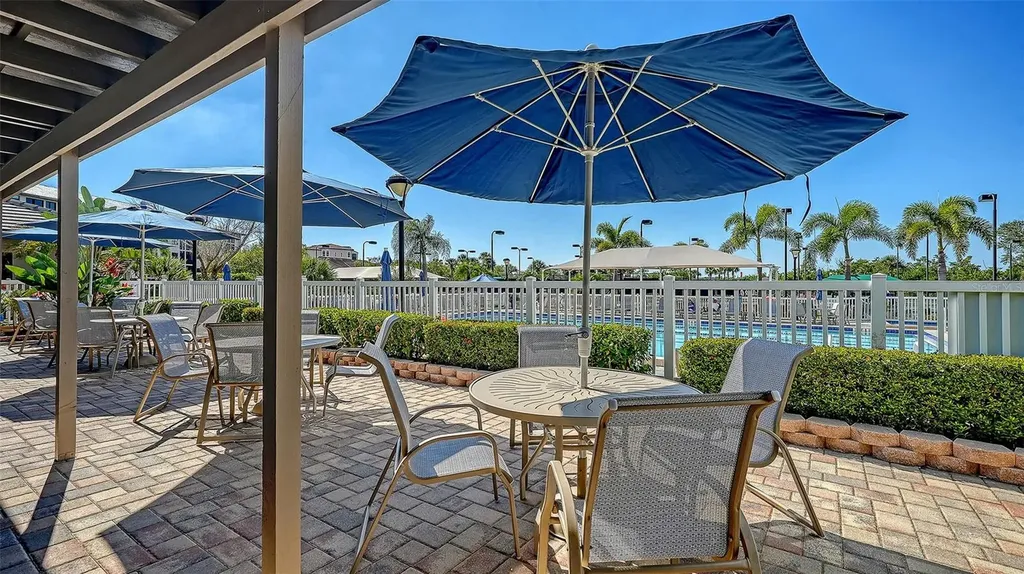 5420 Eagles Point Circle Sarasota FL 34231