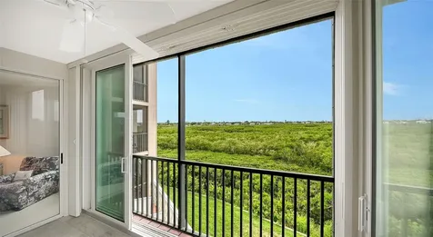 5420 Eagles Point Circle Sarasota FL 34231