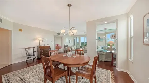 5420 Eagles Point Circle Sarasota FL 34231