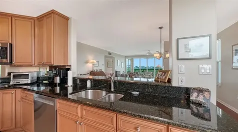 5420 Eagles Point Circle Sarasota FL 34231