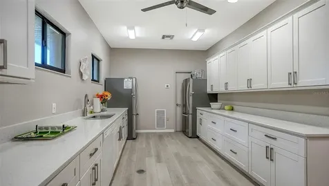 5420 Eagles Point Circle Sarasota FL 34231
