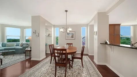 5420 Eagles Point Circle Sarasota FL 34231