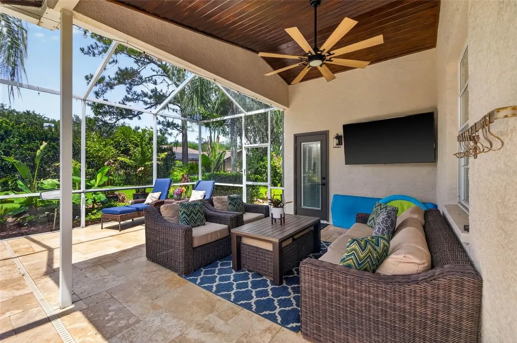 17804 Ridgeway Court Tampa FL 33647