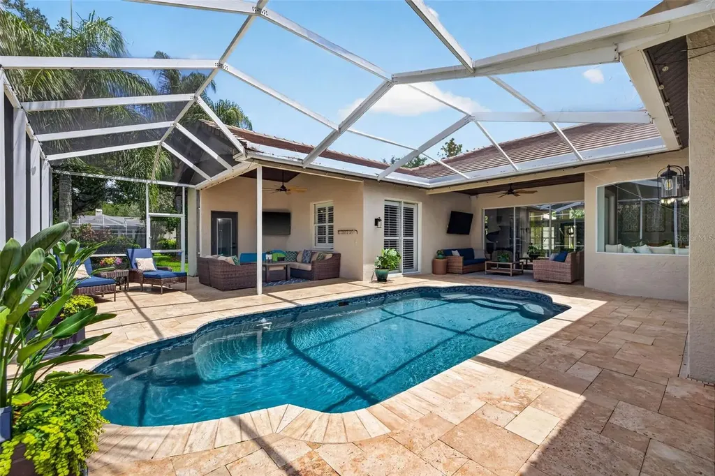 17804 Ridgeway Court Tampa FL 33647