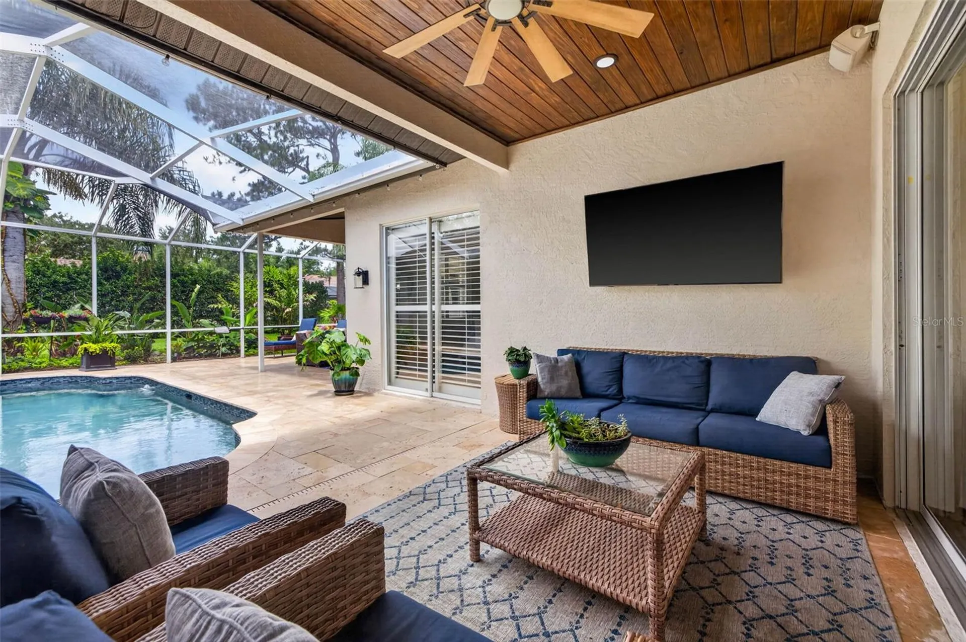 17804 Ridgeway Court Tampa FL 33647