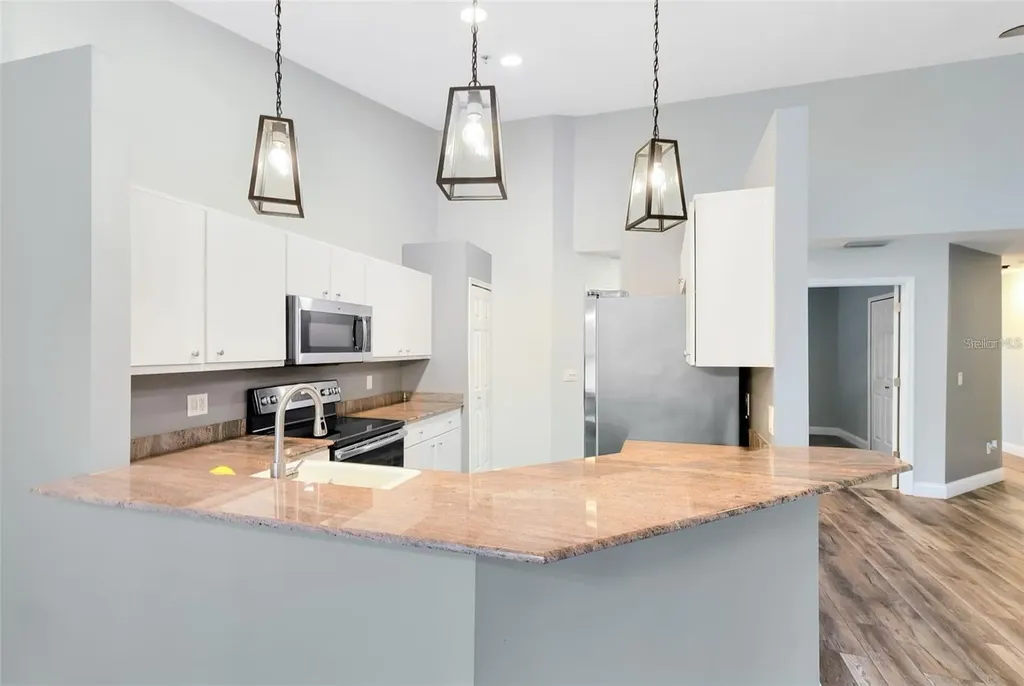 550 Via Del Oro Drive Altamonte Springs FL 32714