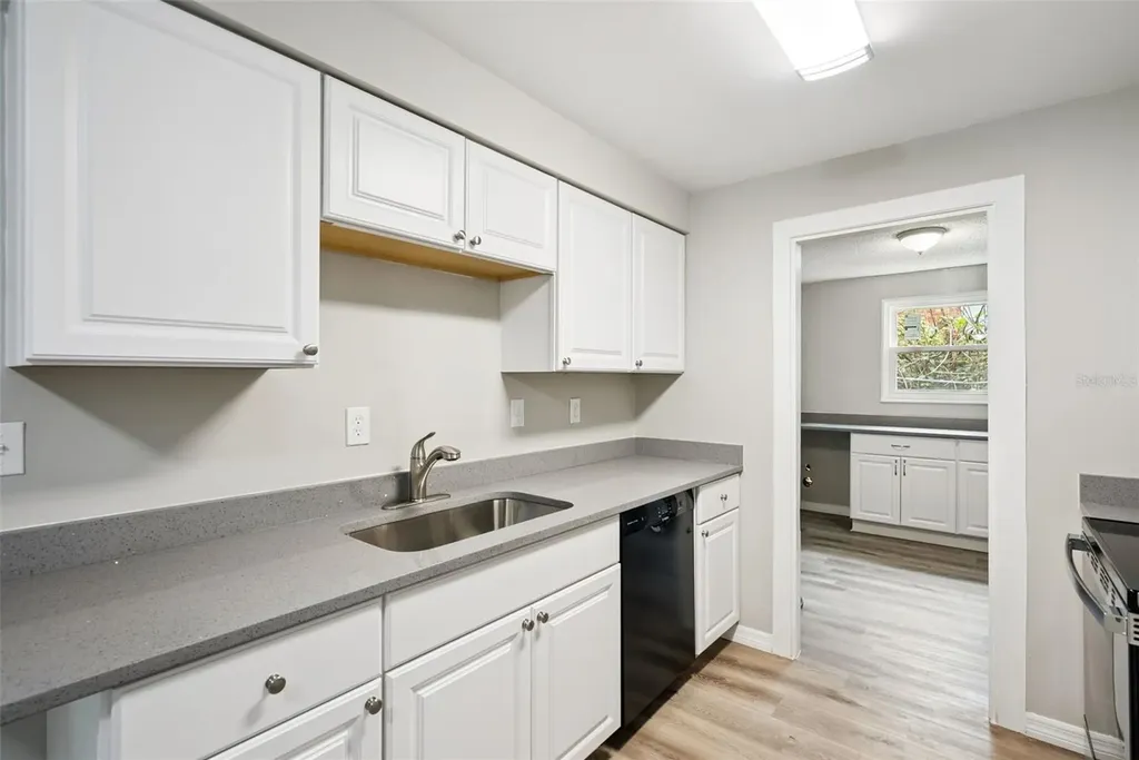 280 W Fern Drive Orange City FL 32763