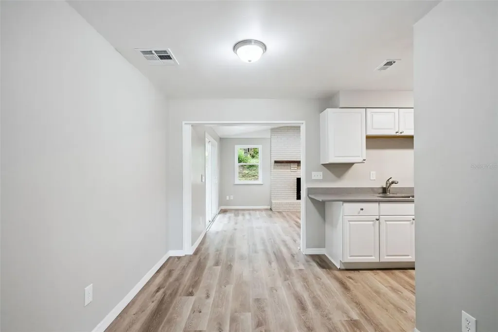 280 W Fern Drive Orange City FL 32763