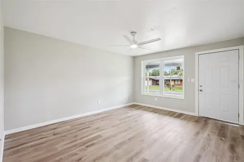 280 W Fern Drive Orange City FL 32763