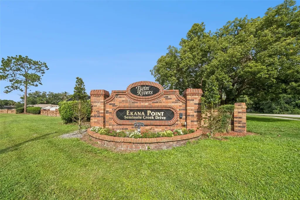 1024 Moccasin Run Road Oviedo FL 32765