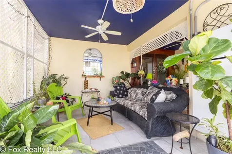 Rincon PR 00677