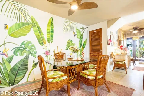 Rincon PR 00677