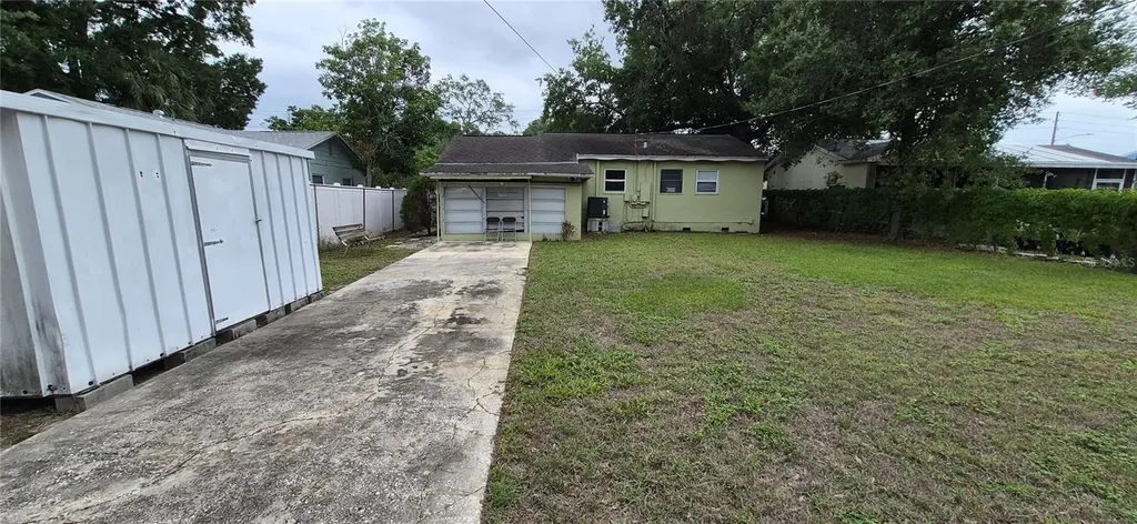 425 40th Avenue NE St Petersburg FL 33703