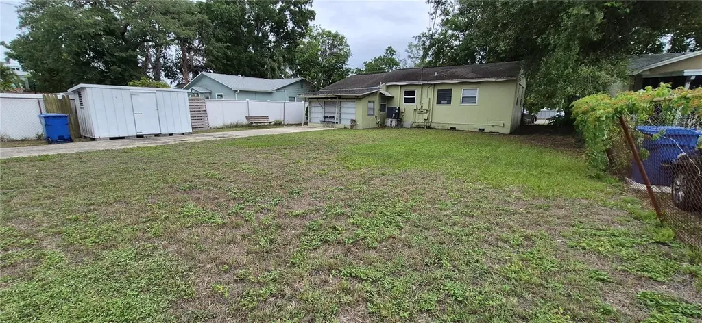 425 40th Avenue NE St Petersburg FL 33703