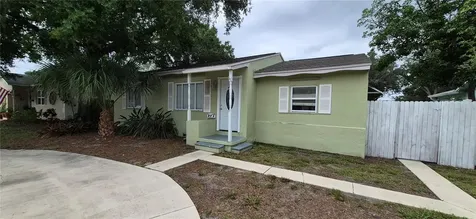 425 40th Avenue NE St Petersburg FL 33703