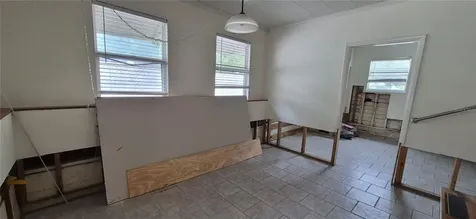 425 40th Avenue NE St Petersburg FL 33703