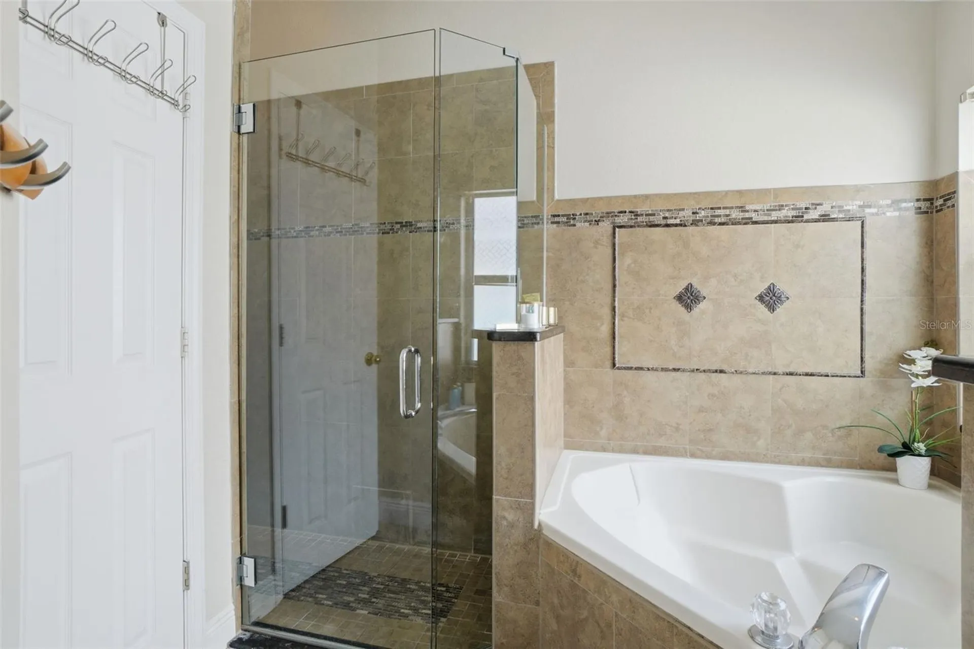 1892 Nestlewood Trail Orlando FL 32837