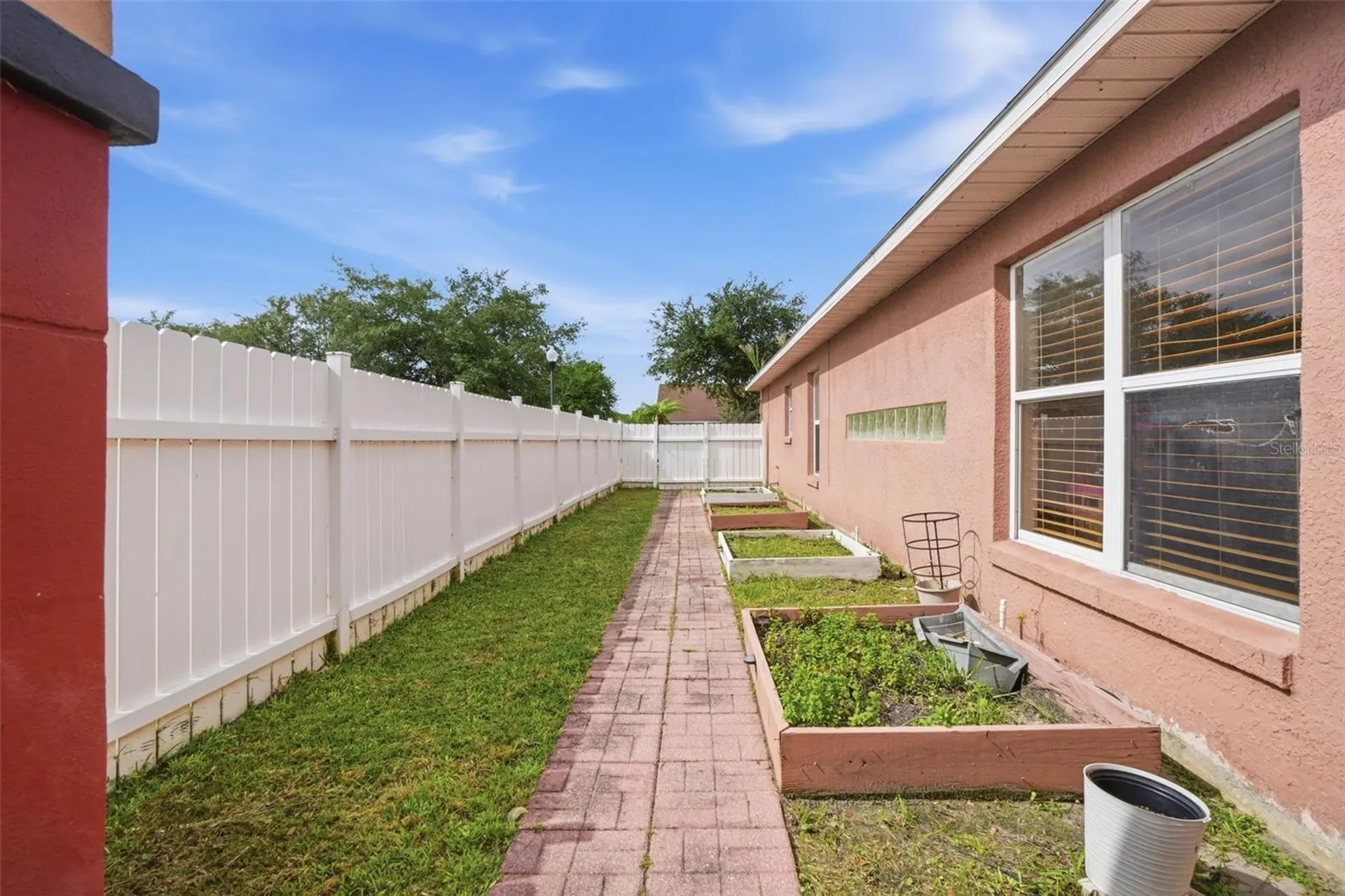 1892 Nestlewood Trail Orlando FL 32837