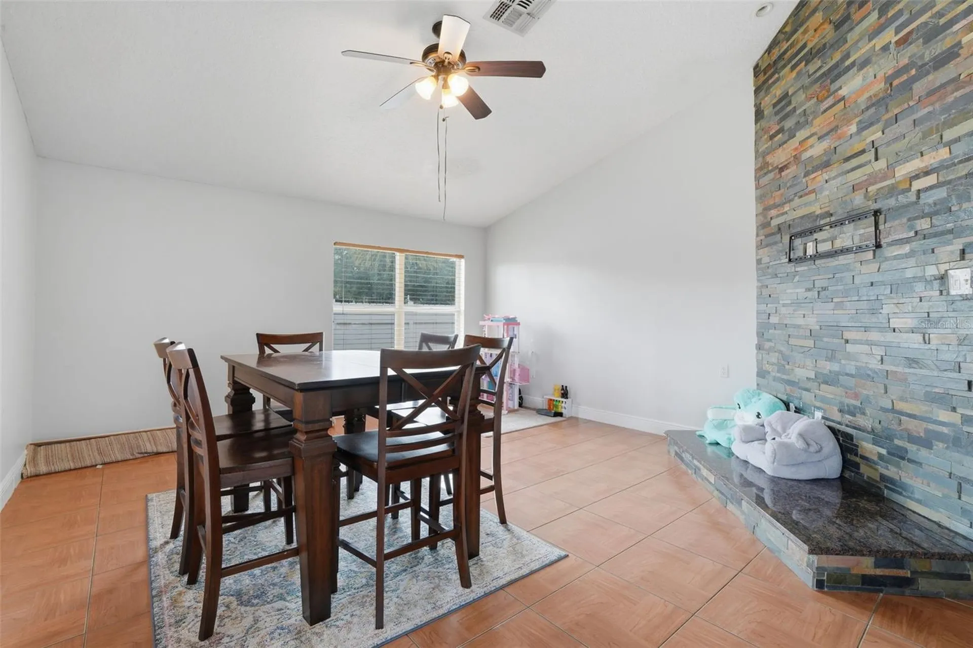 1892 Nestlewood Trail Orlando FL 32837