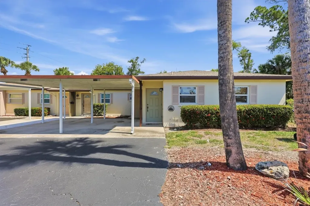 2809 Swifton Drive Sarasota FL 34231